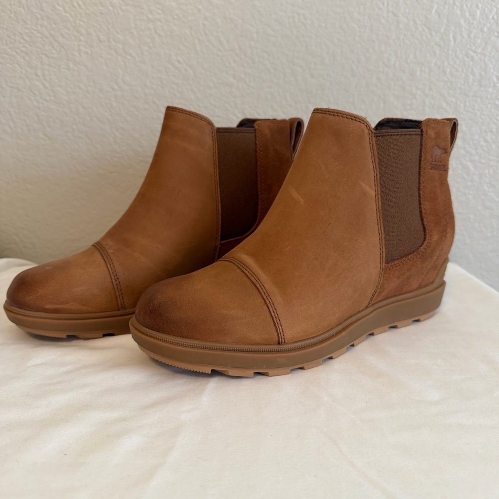 Sorel Evie II Wedge Waterproof Leather Chelsea Boots Cognac Size 7.5 - Picture 4 of 7